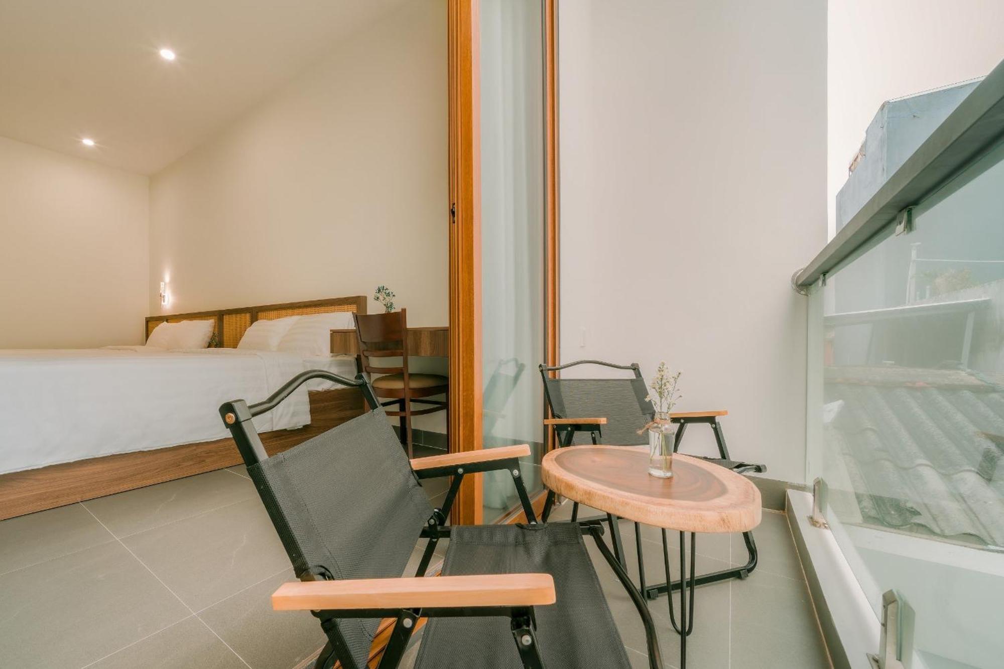 De V'Charm Hotel Dong Tac Екстериор снимка