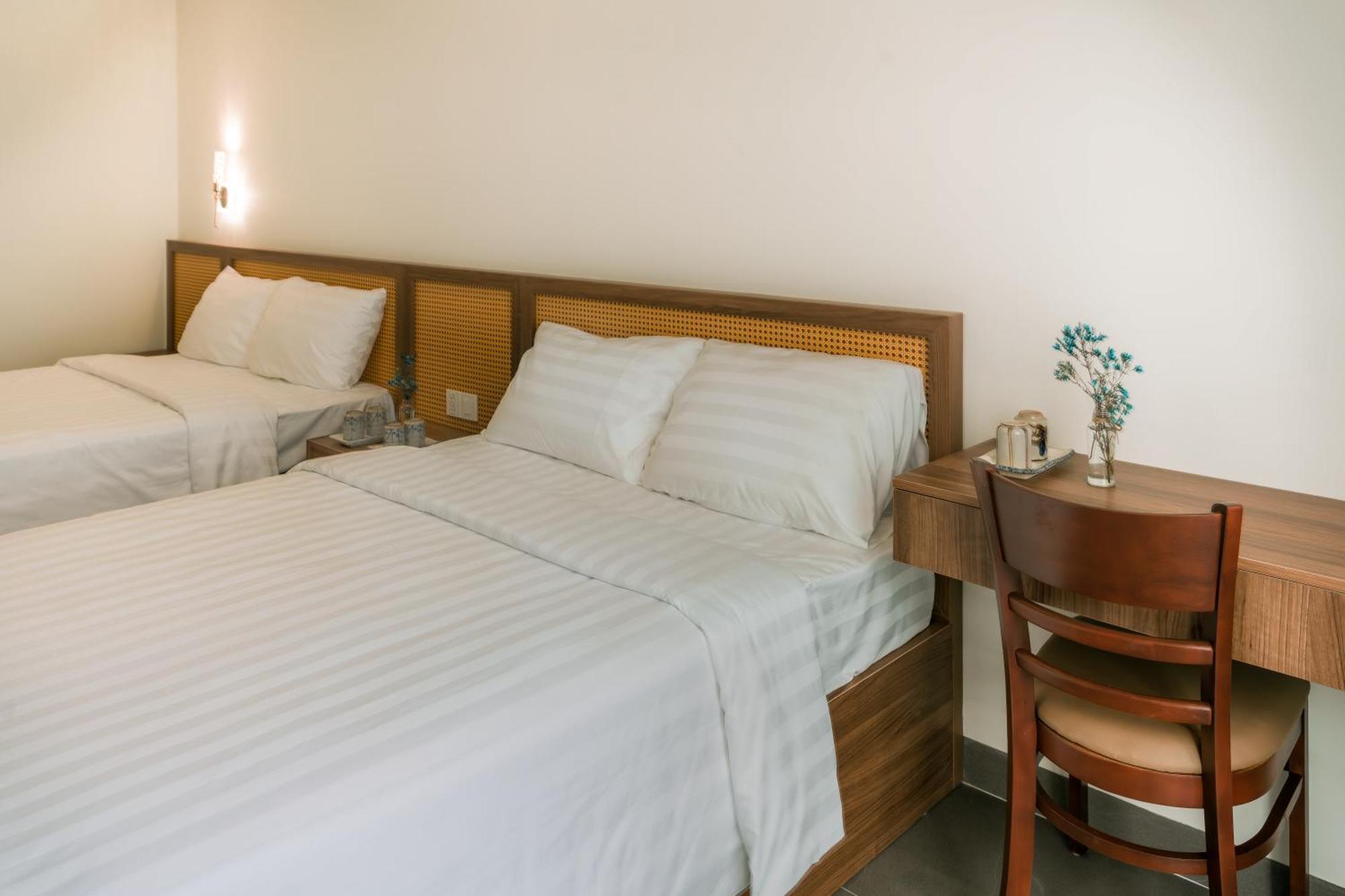 De V'Charm Hotel Dong Tac Екстериор снимка