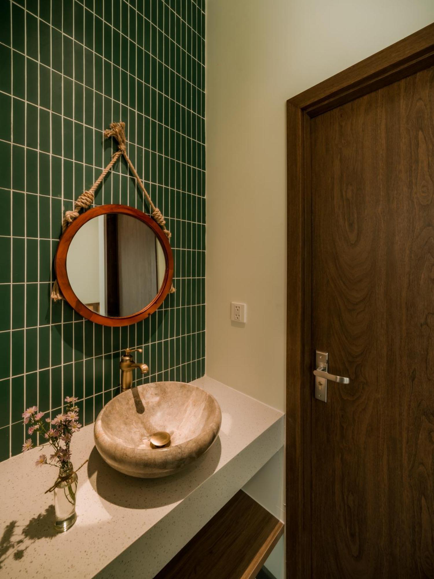 De V'Charm Hotel Dong Tac Екстериор снимка