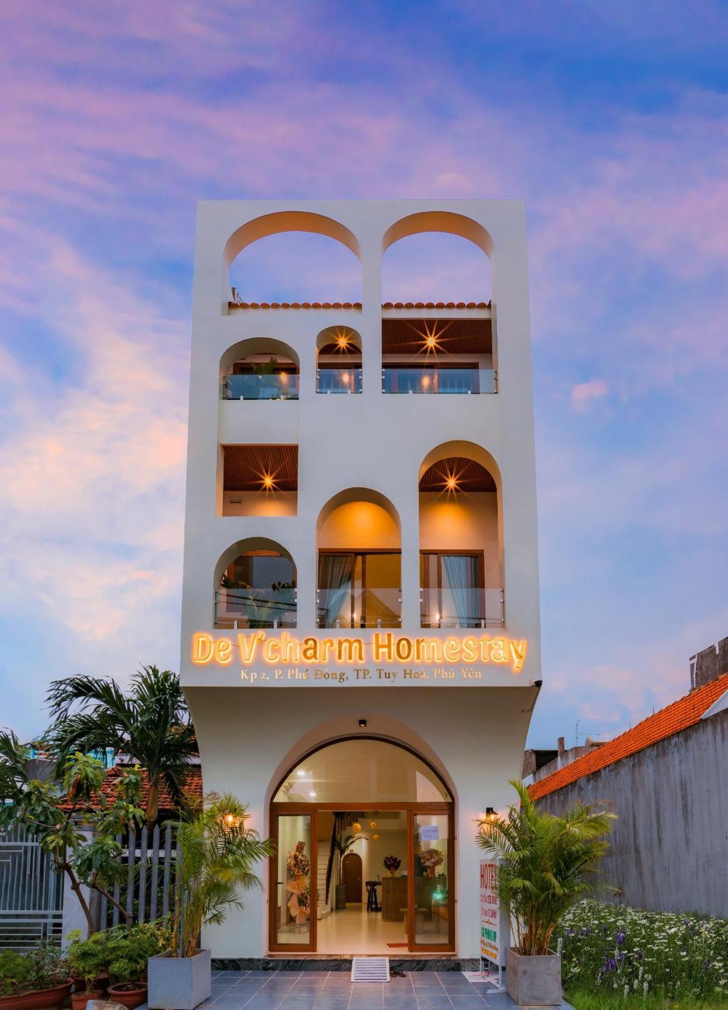 De V'Charm Hotel Dong Tac Екстериор снимка