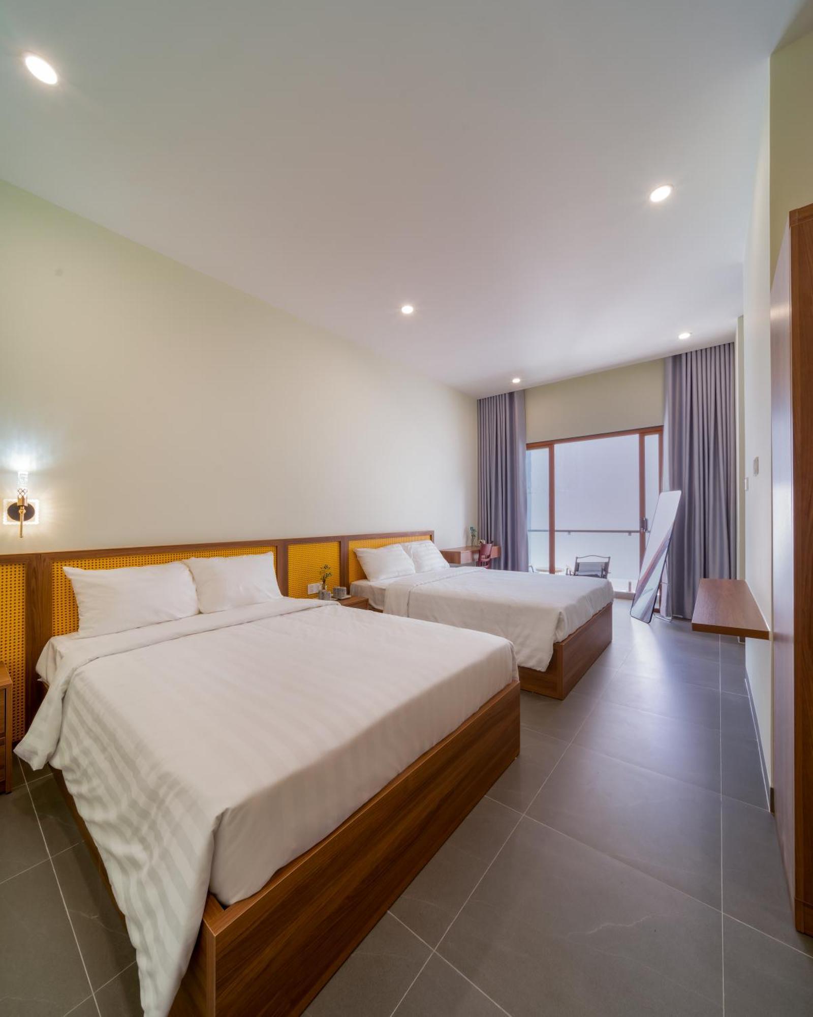 De V'Charm Hotel Dong Tac Екстериор снимка